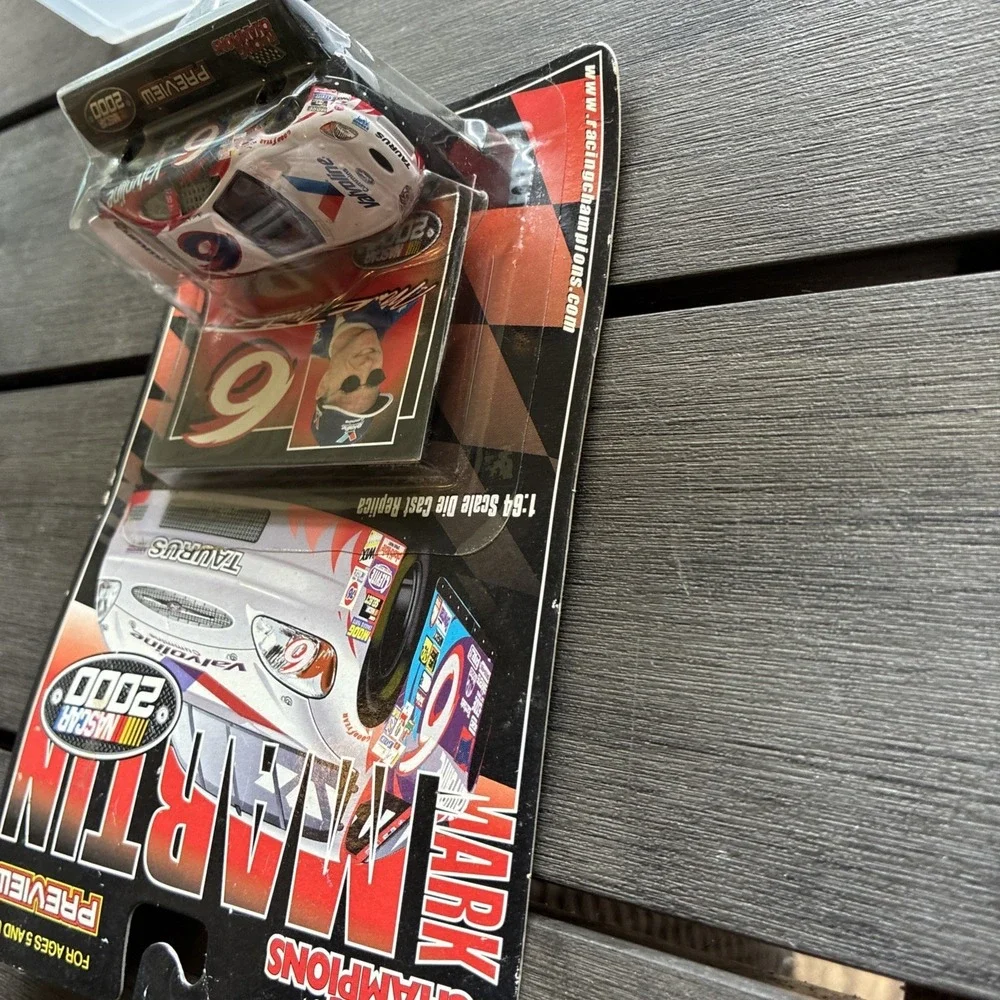 Racing Champions NASCAR‎ 2000 Mark Martin #6  1:64